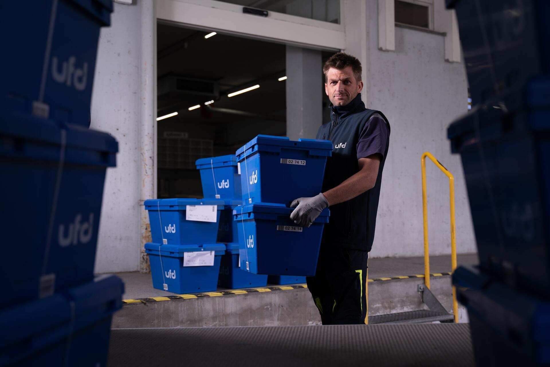 Thembild zu Artikel: Galenica und die unsichtbare Arbeit hinter sicheren Medika­menten